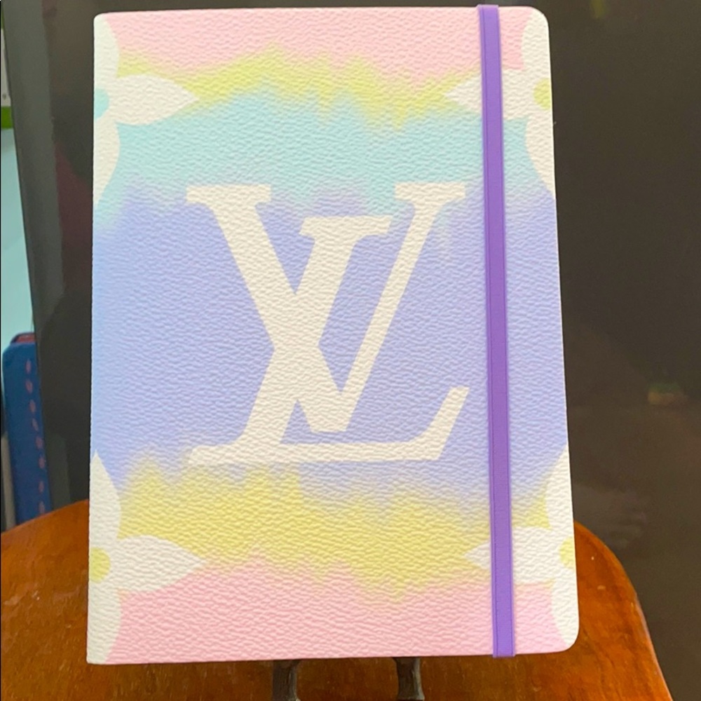 Louis Vuitton Escale Notebook